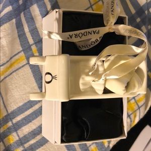 Retired Pandora Limited Edition Sleigh ornament